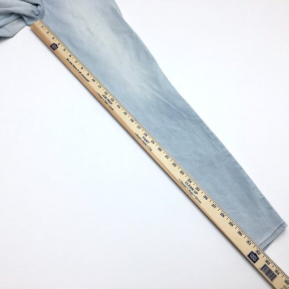 Old Navy Women's Jeans Rockstar Pull On Elastic Waist Straight Leg Light Wash 2T - Picture 4 of 8